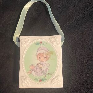 Precious Moment Meowie Christmas figurine